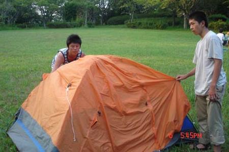 �f�����݉c�B